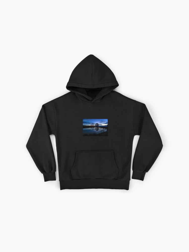 Radiant Sunsets Sunrises Hoodie - Glowing Sky Premium Streetwear